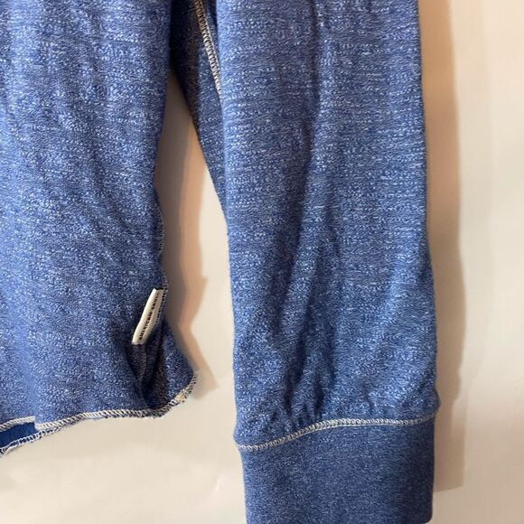 American Eagle Long Sleeve Tee Medium - Picture 6 of 6